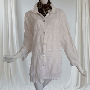 Chic White Textured Blouse